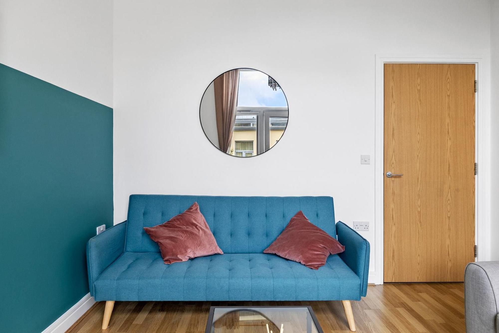 Spacious House By Quay - Sleeps 7 - Free Parking Plymouth Exterior foto