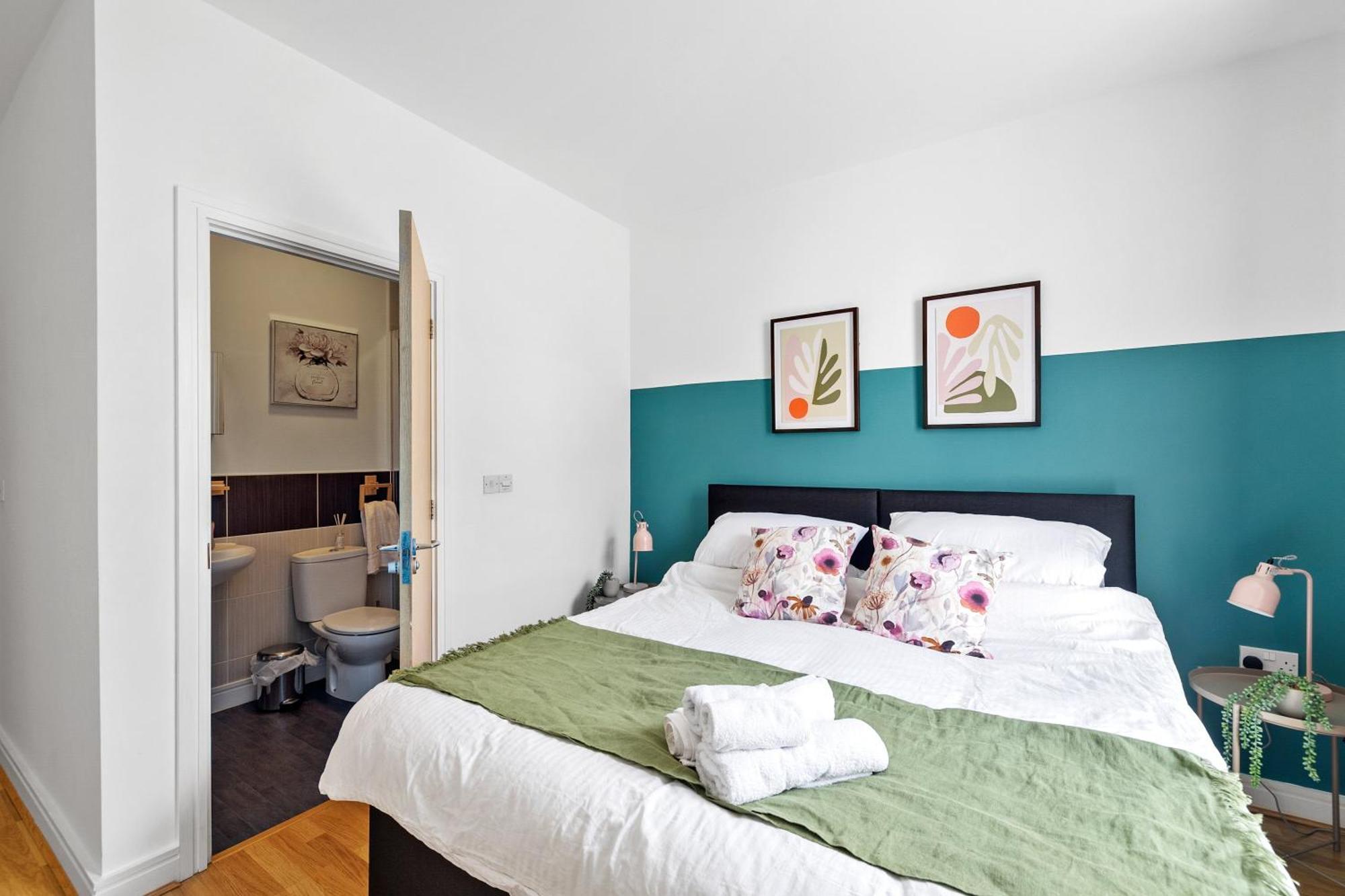 Spacious House By Quay - Sleeps 7 - Free Parking Plymouth Exterior foto